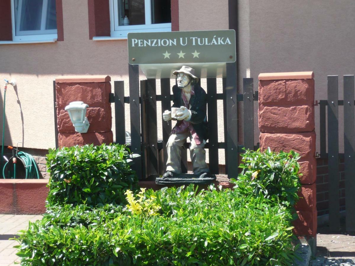 Penzion U Tulaka Dobřichovice Kültér fotó